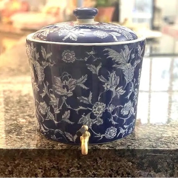 Nantucket Other - NANTUCKET Chinoiserie Floral Ceramic Beverage Dispenser, Excellent Condition